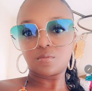 Meet your Posher, Kenya